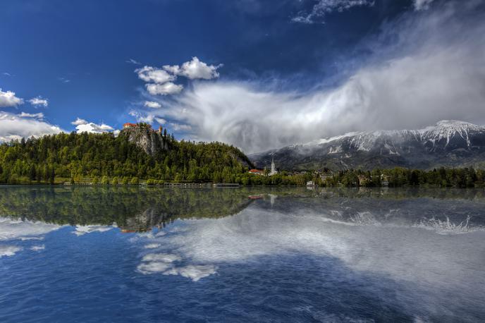 Bled, Blejsko jezero, Blejski grad | Foto Alan Kosmač, Sidarta (www.slovenia.info)