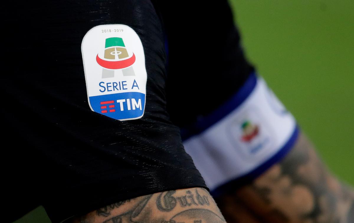 Serie A, logo | Italijanski minister za šport Vincenzo Spadafora je opozoril, da je nemogoče določiti datum za nadaljevanje nogometnega prvenstva serie A. | Foto Getty Images