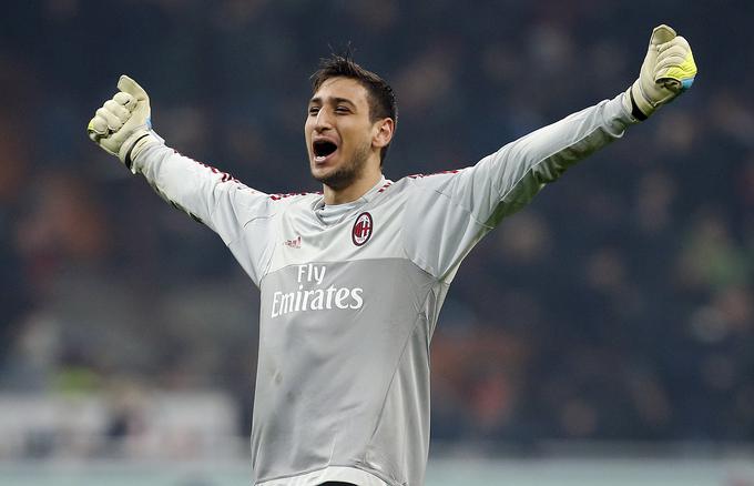 Gianluigi Donnarumma v Italiji uživa status soimenjaka Buffona. | Foto: Reuters