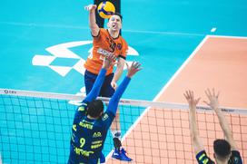 ACH Volley : Modena pokal CEV