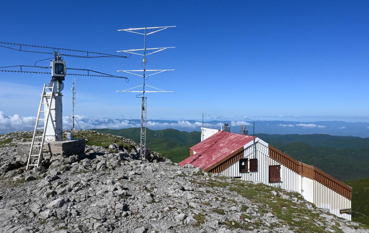 Snežnik | Veliki Snežnik in Koča Draga Karolina | Foto Matej Podgoršek