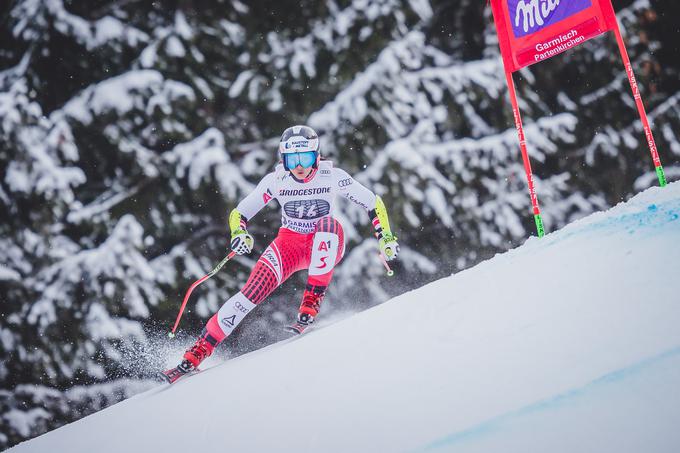 Po drugem in dveh tretjih mestih prva zmaga za Stephanie Venier. | Foto: Sportida