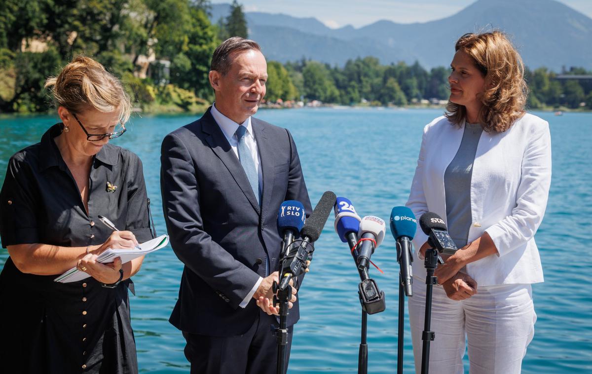 Volker Wissing, Alenka Bratušek | Ministra sta se pogovarjala tudi o digitalizaciji prometa, o čemer je Wissing podrobneje govoril že na srečanju z ministrico za digitalno preobrazbo Emilijo Stojmenovo Duh. | Foto STA