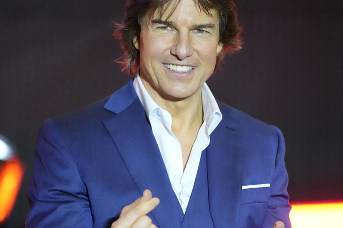 Tom Cruise | "Ne glede na to, s kom je, s Tomom Cruisom ali s komerkoli drugim, bi se morali ti ljudje zavedati, da ima rada bolj fine stvari ter da ima drag in razkošen okus. Tom naj ima široko odprte oči in denarnico," je dejal oligarh Dmitrij Cvetkov in nekdanji mož Hajrove, s katero ima dva otroka. | Foto Guliverimage