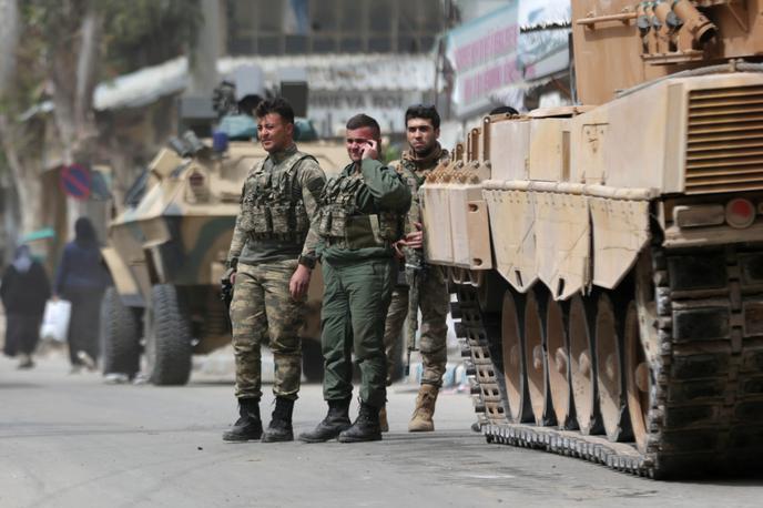 Turška vojska | Turčija je po napadu na uslužbence turškega konzulata v Erbilu sprožila letalski napad na iraški Kurdistan. | Foto Reuters