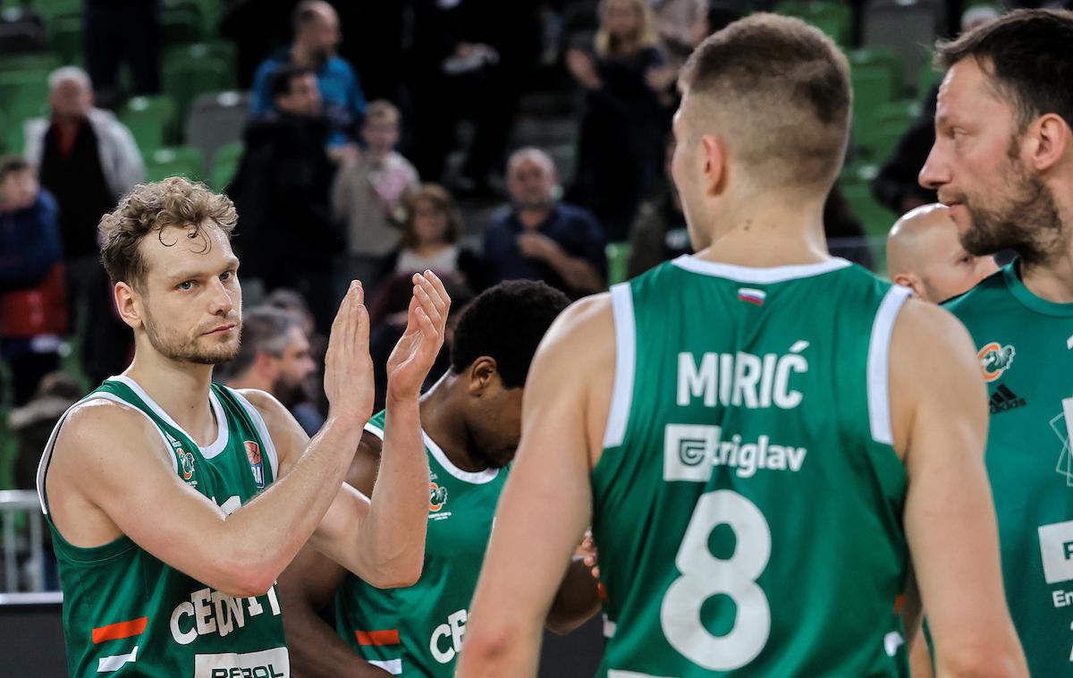 Cedevita Olimpija - Zadar ABA liga Stožice | Jaka Blažič in Edo Murić s številnimi novimi soigralci.  | Foto Vid Ponikvar