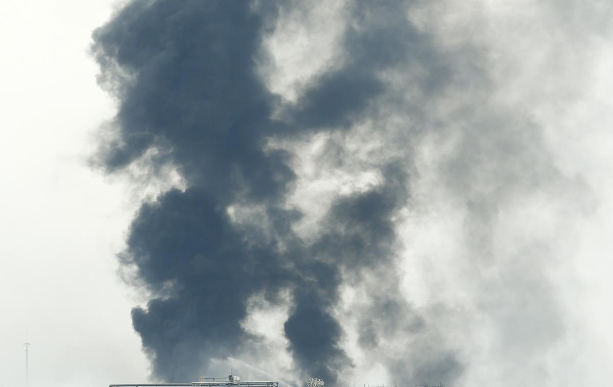 Eksplozija in požar v tovarni BASF | Foto Reuters