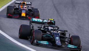 Sprinterska dirka Bottasu, Verstappen drugi, Hamilton peti