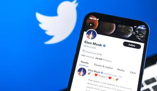 Musk presenetil: Twitter bo dobil novo ime in logotip