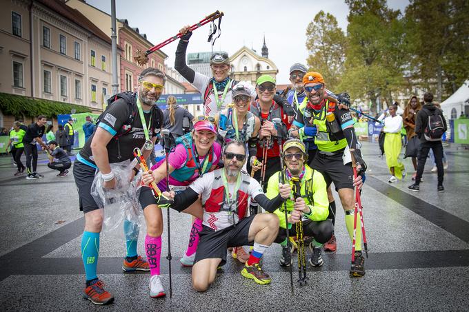 Tekači dobrega teka so se s svojo slikovito opravo letos poklonili trail tekom.  | Foto: Ana Kovač