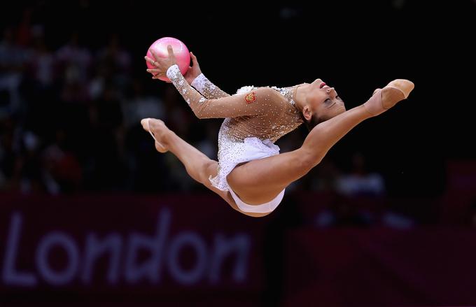 Rusinje so na zadnjih štirih OI osvojile vsa mogoča zlata odličja. Jevgenija Kanaeva je bila najboljša tako v Pekingu kot v Londonu. | Foto: Guliverimage/Getty Images