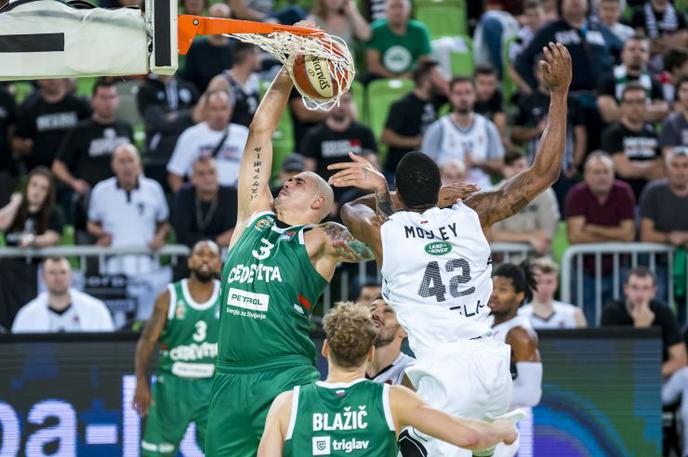 Cedevita Olimpija - Partizan | Cedevita Olimpija v jadranski druščini v tej sezoni še ne pozna poraza. V Stožicah je padel še Partizan. | Foto Jurij Kodrun/Cedevita Olimpija