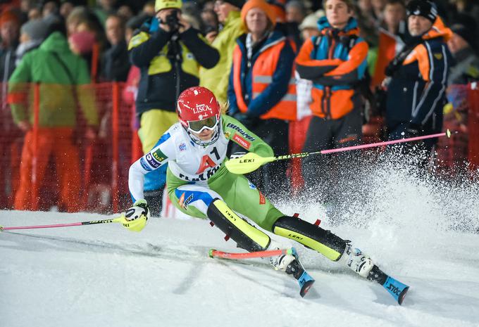 Ani Bucik je uspela prva vožnja, v drugi je nekaj mest izgubila. | Foto: Sportida