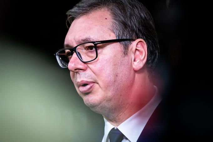 Neposredno po sobotnem protestu je predsednik Aleksandar Vučić kot sramotne ocenil obtožbe o uporabi zvočnega topa. | Foto: Reuters