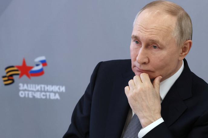 Vladimir Putin, ruski predsednik | Sporazum med ameriškimi in ukrajinskimi uradniki predstavlja težavo za Putina, ki se je doslej izognil pritiskom Bele hiše. | Foto Reuters