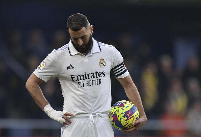 Karim Benzema je zadel za bele baletnike z bele točke, a to ni zadoščalo za pozitiven rezultat španskih prvakov. | Foto: Reuters