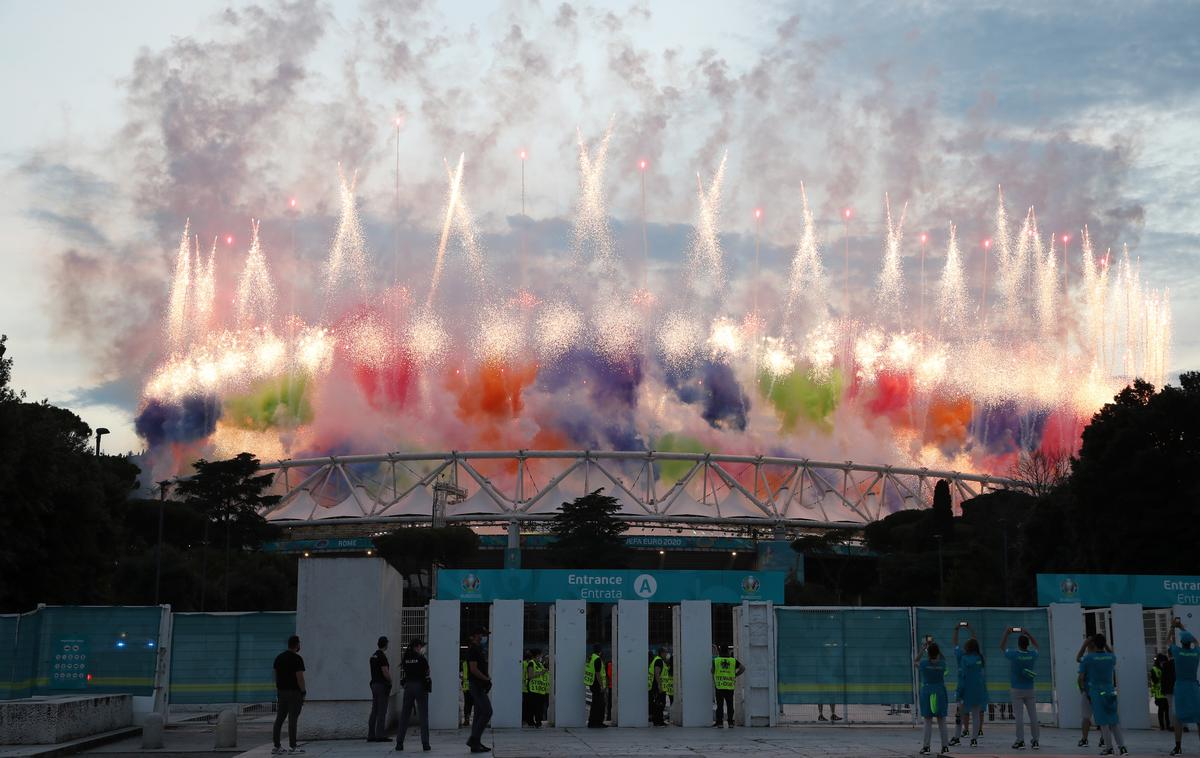 italija Turčija Euro 2020 | Olimpijski stadion v Rimu je gostil uvodno dejanje Eura 2020. | Foto Reuters