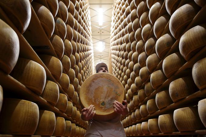 Italijanska dežela Emilija-Romanja je sanjska destinacija za gurmane, ne nazadnje je to dom parmezana, mortadele in balzamičnega kisa. | Foto: Reuters