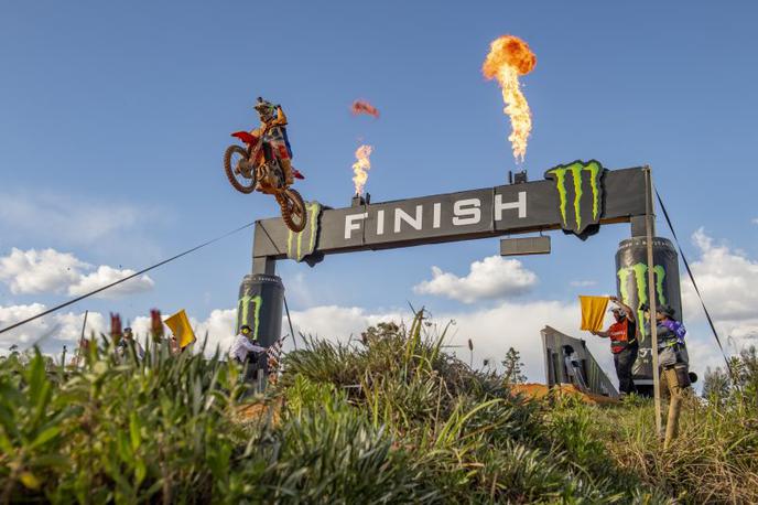 Tim Gajser | Tim Gajser je dobil drugo vožnjo na Portugalskem. Na dirki je osvojil drugo mesto. | Foto Honda Racing/ShotbyBavo