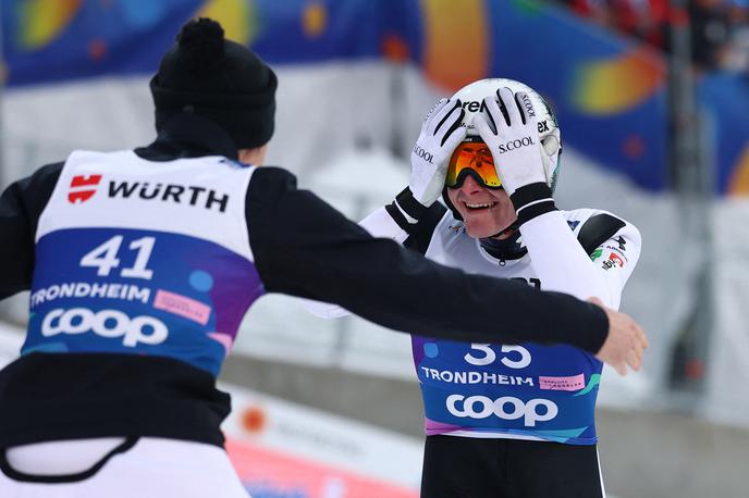 Domen Prevc | Domen Prevc je kralj velike skakalnice, na kateri si je priskakal zlato medaljo. | Foto Reuters