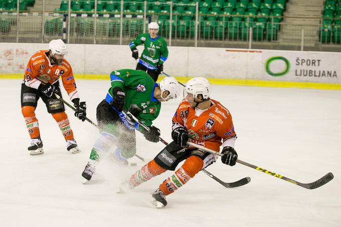 30-letni branilec je v Alpski ligi igral za Olimpijo in Milano. | Foto: Urban Urbanc/Sportida