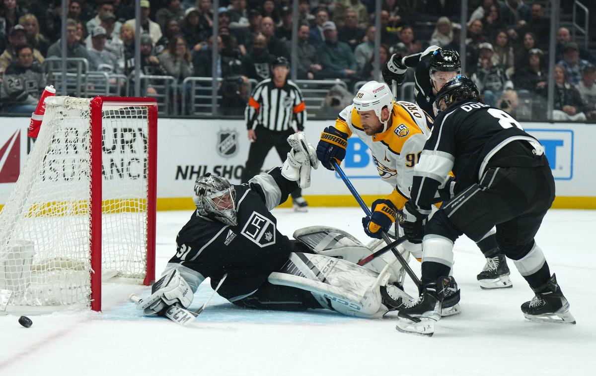 Los Angeles Kings : Nashville Predators | Kralji so vknjižili deseti poraz na zadnjih 11 tekmah. | Foto Reuters