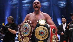 Tyson Fury se vrača: Uganite, kdo je nazaj #video