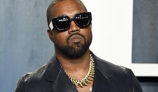 Kanye West po ločitvi sledi Jeleni Karleuši