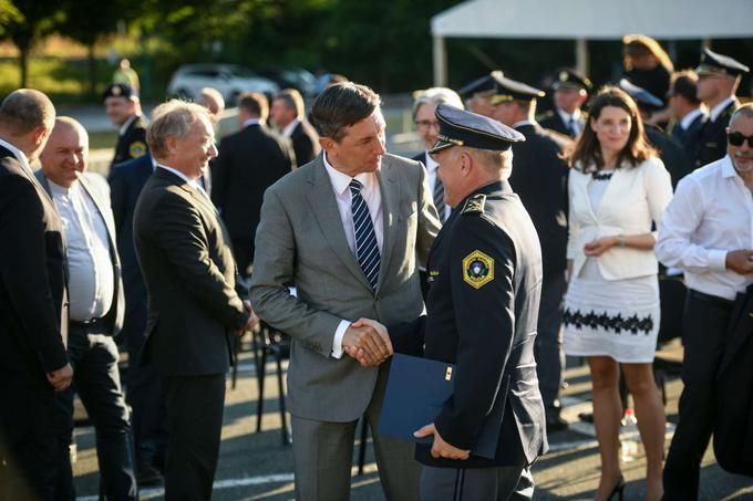 "Ob tem, ko policija skrbi za našo varnost, brezpogojno spoštuje naše pravice in dostojanstvo slehernega posameznika ali skupine," je dejal predsednik Borut Pahor. | Foto: Nebojša Tejić/STA