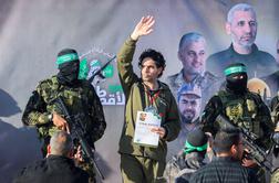 Izrael izpustil 183 palestinskih zapornikov, Hamas tri izraelske talce