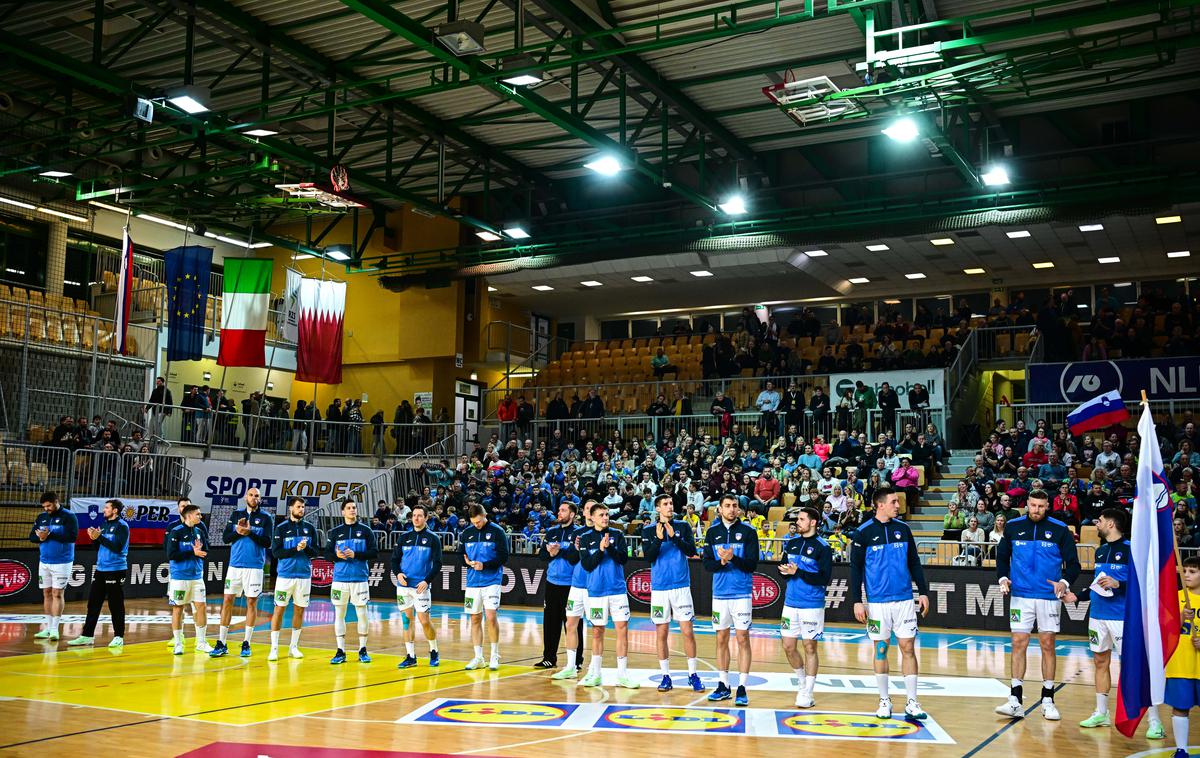 Slovenija - Katar, slovenska rokometna reprezentanca | Slovenska rokometna reprezentanca je danes odpotovala na prizorišče svetovnega prvenstva v Zagreb. | Foto www.alesfevzer.com