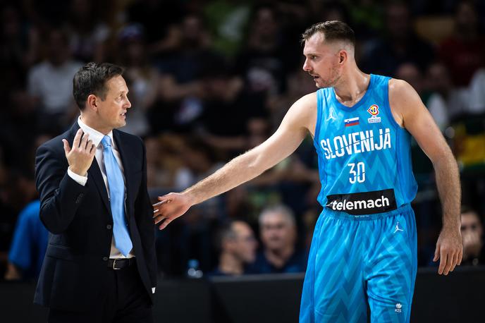 Slovenija Estonija Zoran Dragić Aleksander Sekulić | Selektor Aleksander Sekulić bo v nedeljo po tekmi z Nemčijo razkril dvanajsterico, ki bo nastopila na EuroBasketu. | Foto Vid Ponikvar/Sportida