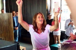 Caitlyn Jenner zvezda newyorške parade ponosa