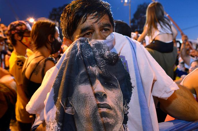 Maradona Smrt Buenos Aires | Diego Armando Maradona je pustil ogromen pečat v Italiji, kjer je nosil dres Napolija. | Foto Reuters