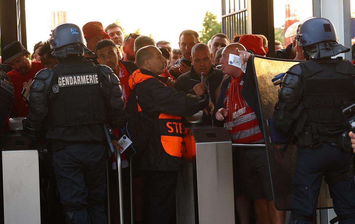 finale liga prvakov navijači | Na finalu lige prvakov se je dogajal pravcati kaos. | Foto Reuters