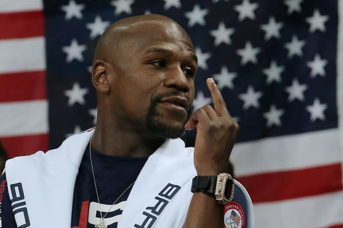 Floyd Mayweather | Floyd Mayweather je za dvoboj s Connorjem McGregorjem v žep pospravil okoli 200 milijonov ameriških dolarjev. | Foto Reuters