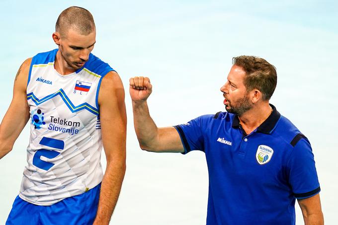 Giuliani je navdušen nad potencialom slovenskih igralcev, ko le ne bi bilo toliko padcev v igri. Njegova naloga bo te kar se da omejiti. | Foto: Matic Klanšek Velej/Sportida