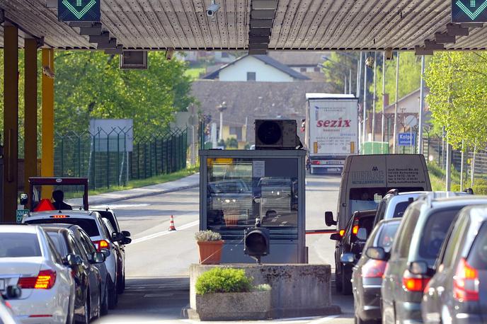 mejni prehod, Metlika | Foto Jure Gregorčič