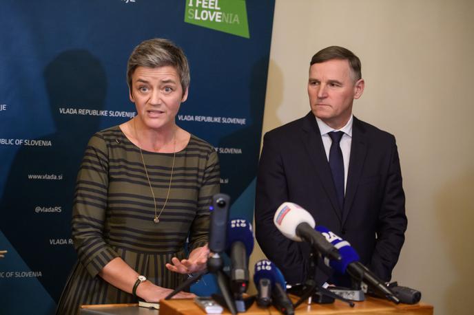 Margret Vestager, Andrej Bertoncelj | Minister za finance Andrej Bertoncelj je po današnjem srečanju z evropsko komisarko za konkurenco Margret Vestager poudaril, da Evropske komisije niso prosili za odlog prodaje Abanke.  | Foto STA