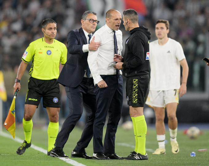 Massimiliano Allegri je izgubil živce. | Foto: Reuters