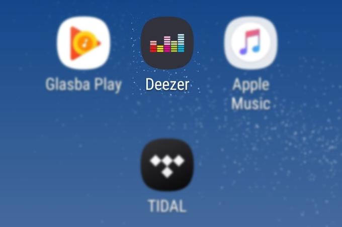 Deezer v svoji aplikaciji za pametne telefone ponuja 15 dni preizkušanja premijske (plačljive) storitve, a je edini, ki ne zahteva predhodnega vnosa plačilnih podatkov, temveč ga lahko začnemo uporabljati takoj.  | Foto: Matic Tomšič