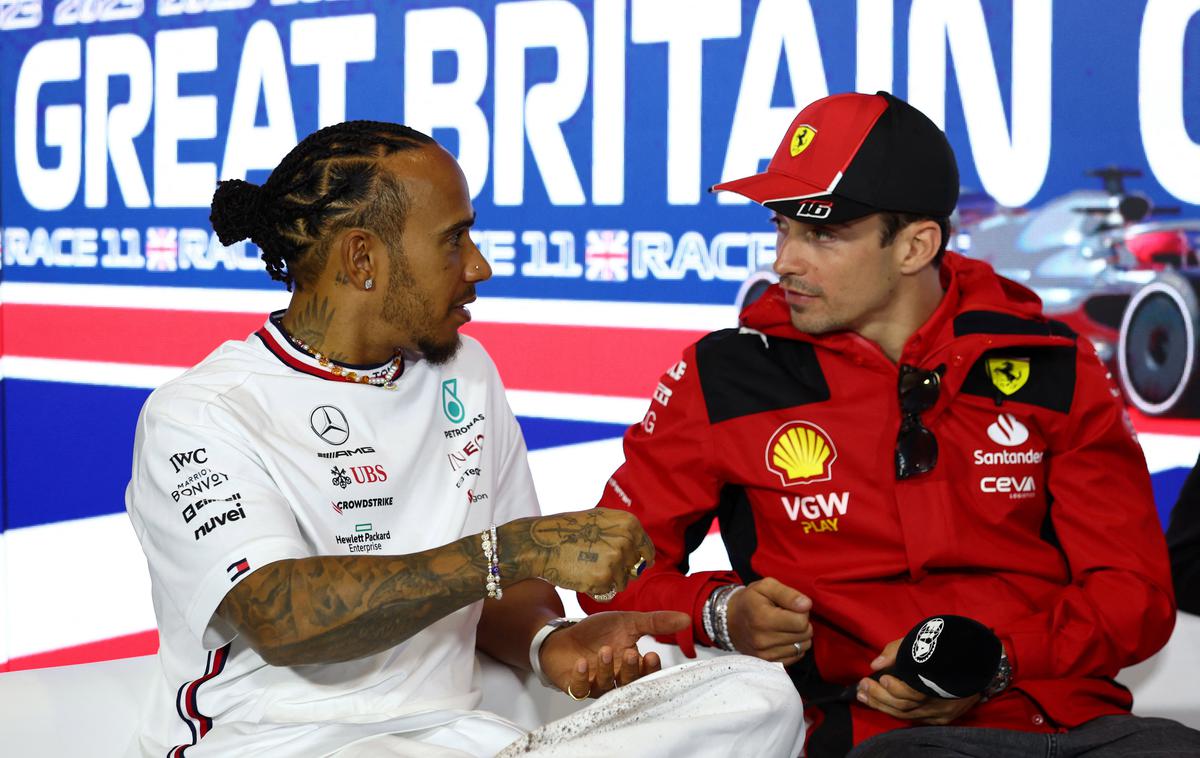 Silverstone Lewis Hamilton Charles Leclerc | Lewis Hamilton in Charles Leclerc bosta prva izzivalca Maxa Verstappna. | Foto Reuters