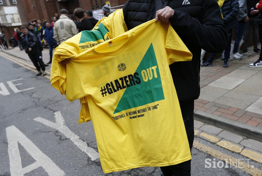 Manchester United navijači protest