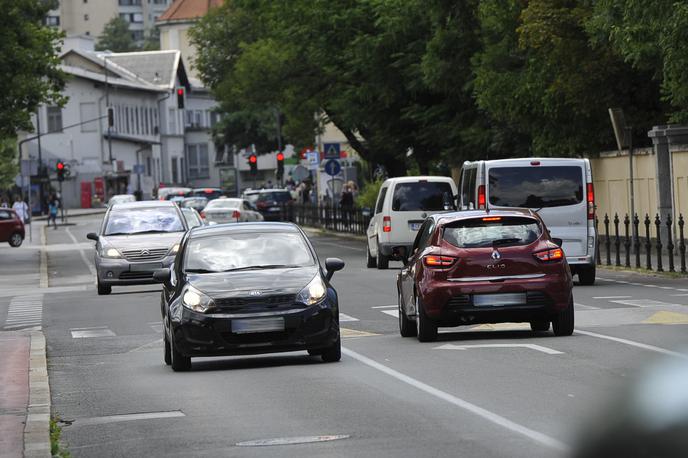 promet pešci | Foto Gregor Pavšič