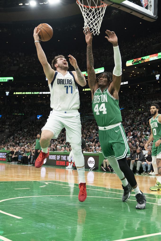 Luka Dončić bo v noči na četrtek gostoval v Brooklynu. | Foto: Reuters