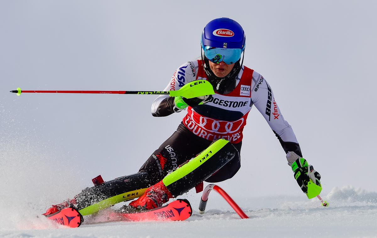 Mikaela Shiffrin | Mikaela Shiffrin slavi novo zmago. | Foto Getty Images