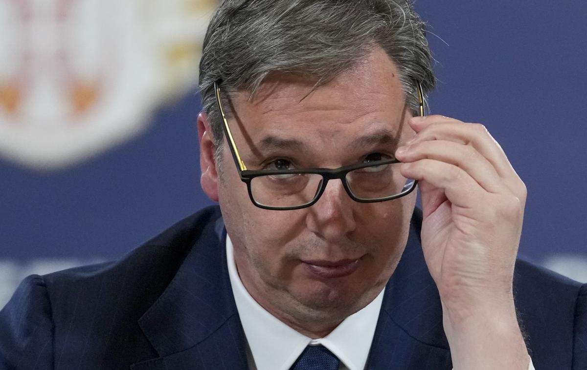 Aleksandar Vučić | Aleksandar Vučić želi na shod pripeljati ljudi iz vseh koncev Srbije. Za to namerava po pisanju srbskega portala Nova.rs najeti okoli 2.200 avtobusov. | Foto Guliverimage