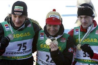 Björndalen tretjič, Hrvat do medalje