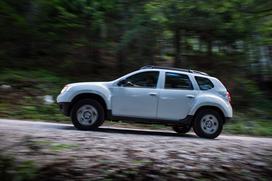 Dacia duster in oskrbnik gorske koče