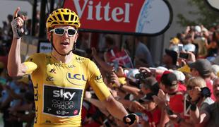 Geraint Thomas podaljšal zvestobo Skyju